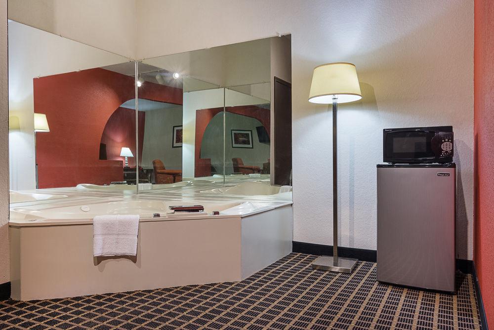 Quality Inn Commerce At I-85 Luaran gambar