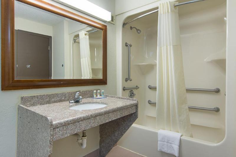 Quality Inn Commerce At I-85 Luaran gambar